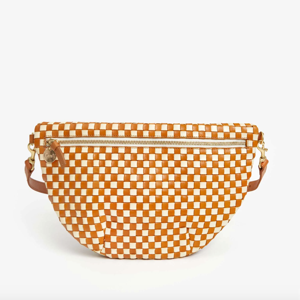 Clare V Grande Fanny thumbnail