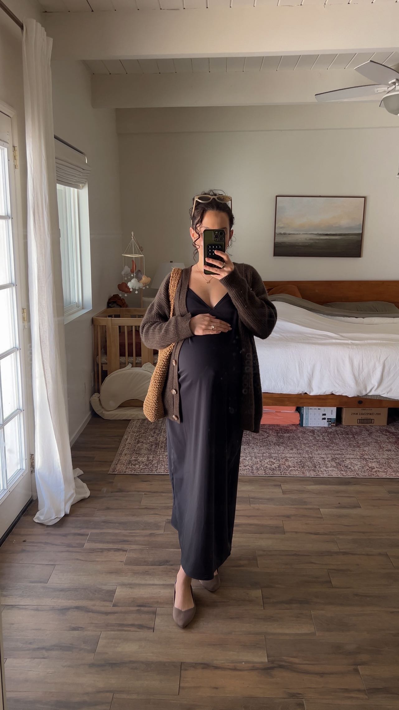 Dress the bump— 39 weeks pregnant 🤠

77° + sunny and officially full term 🤎 #39weeks

Dress @legoeheritage
Cardigan @one