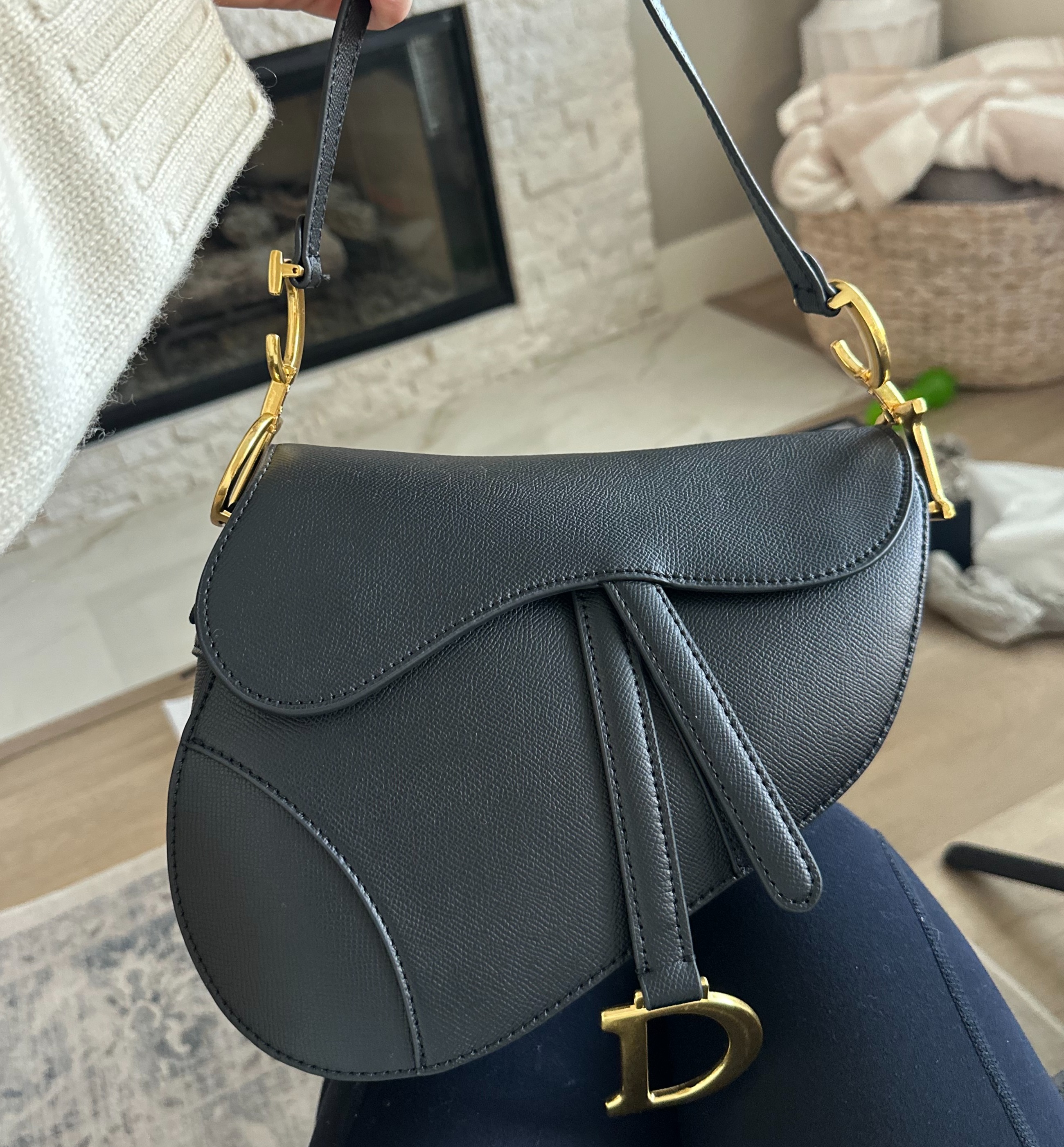 Black D saddle bag- from the 💛 app thumbnail