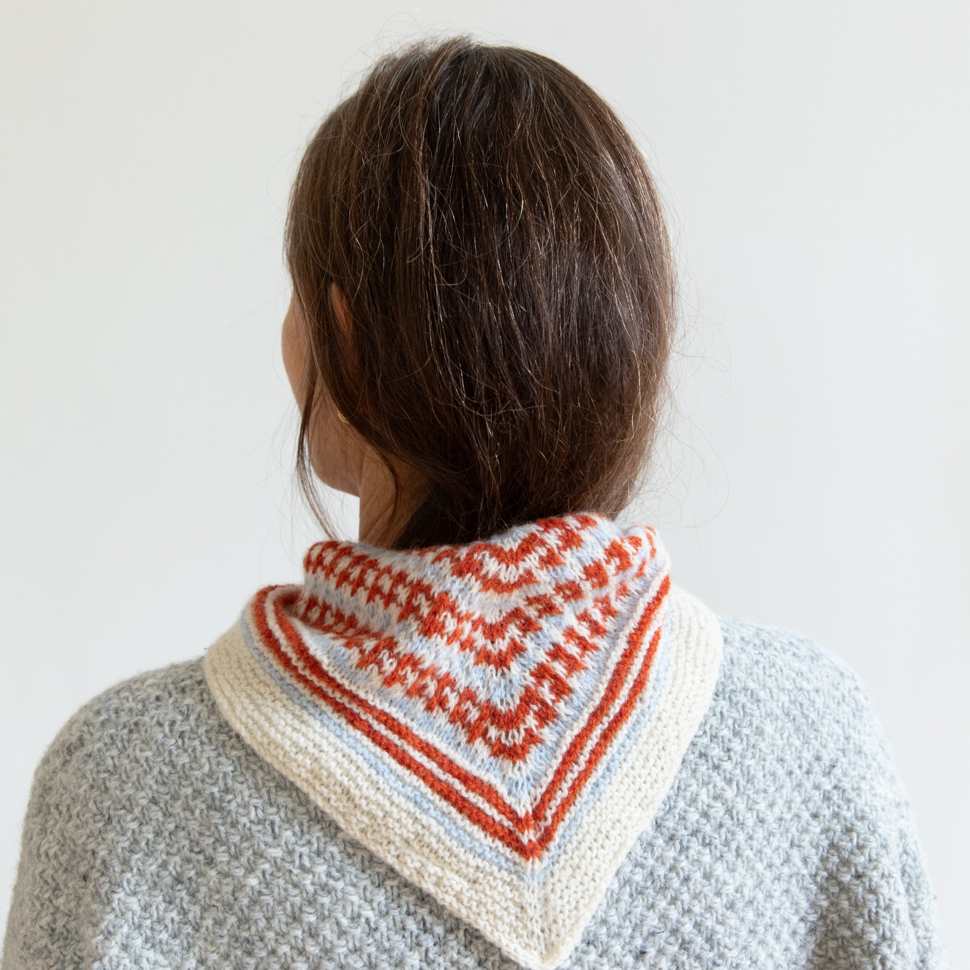 Isla Shawl English Pattern thumbnail