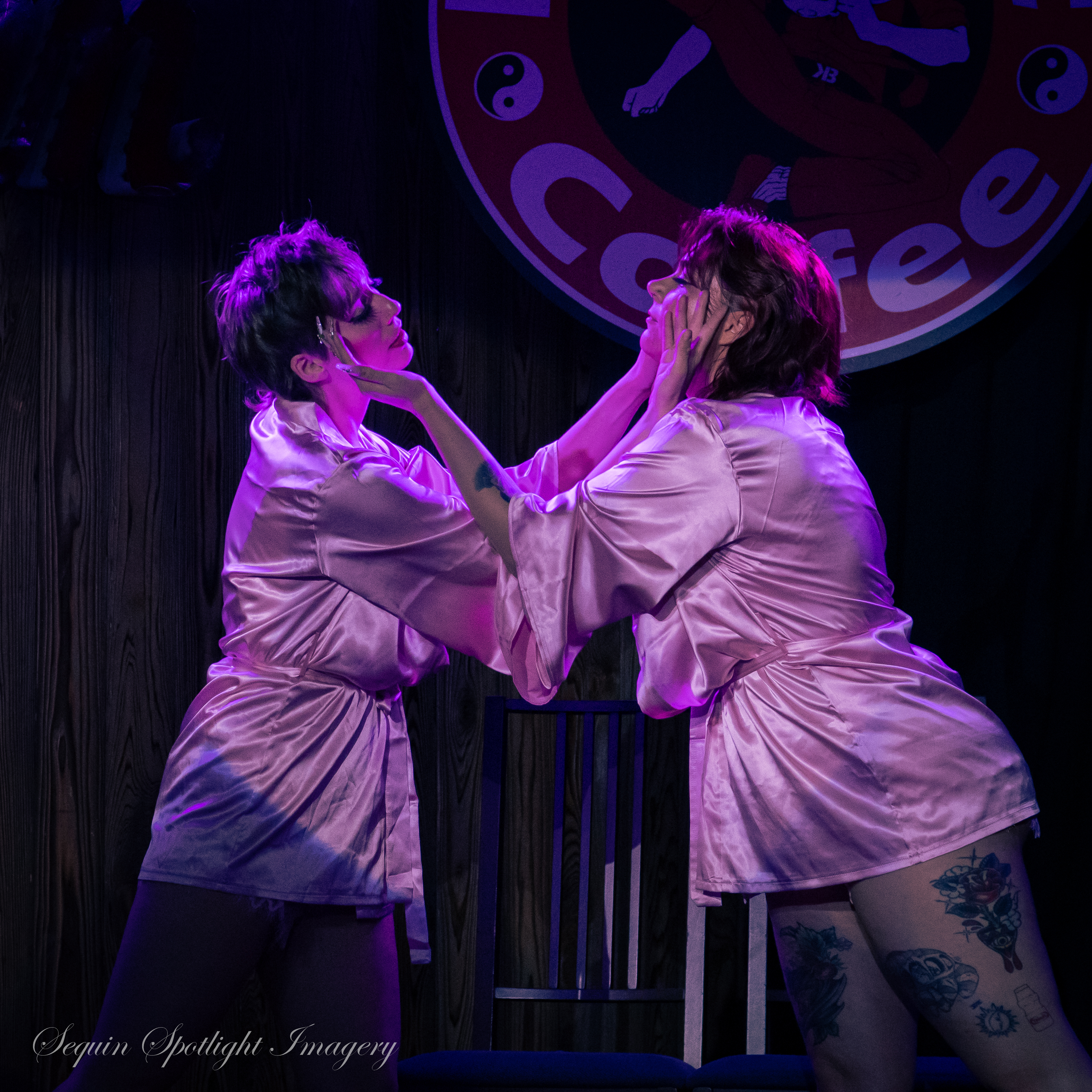 Cameltoe Cabaret! thumbnail