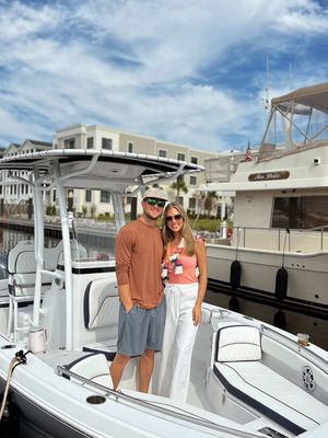 Huge shoutout to Stingray Boats for loaning us the most beautiful boat to drive from Charleston to Georgetown for a litt