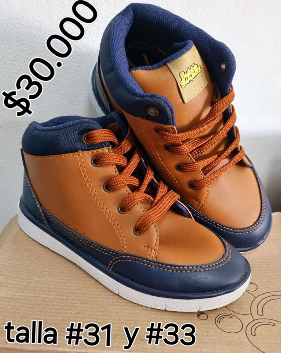 Botas niño talla #31 #33 thumbnail