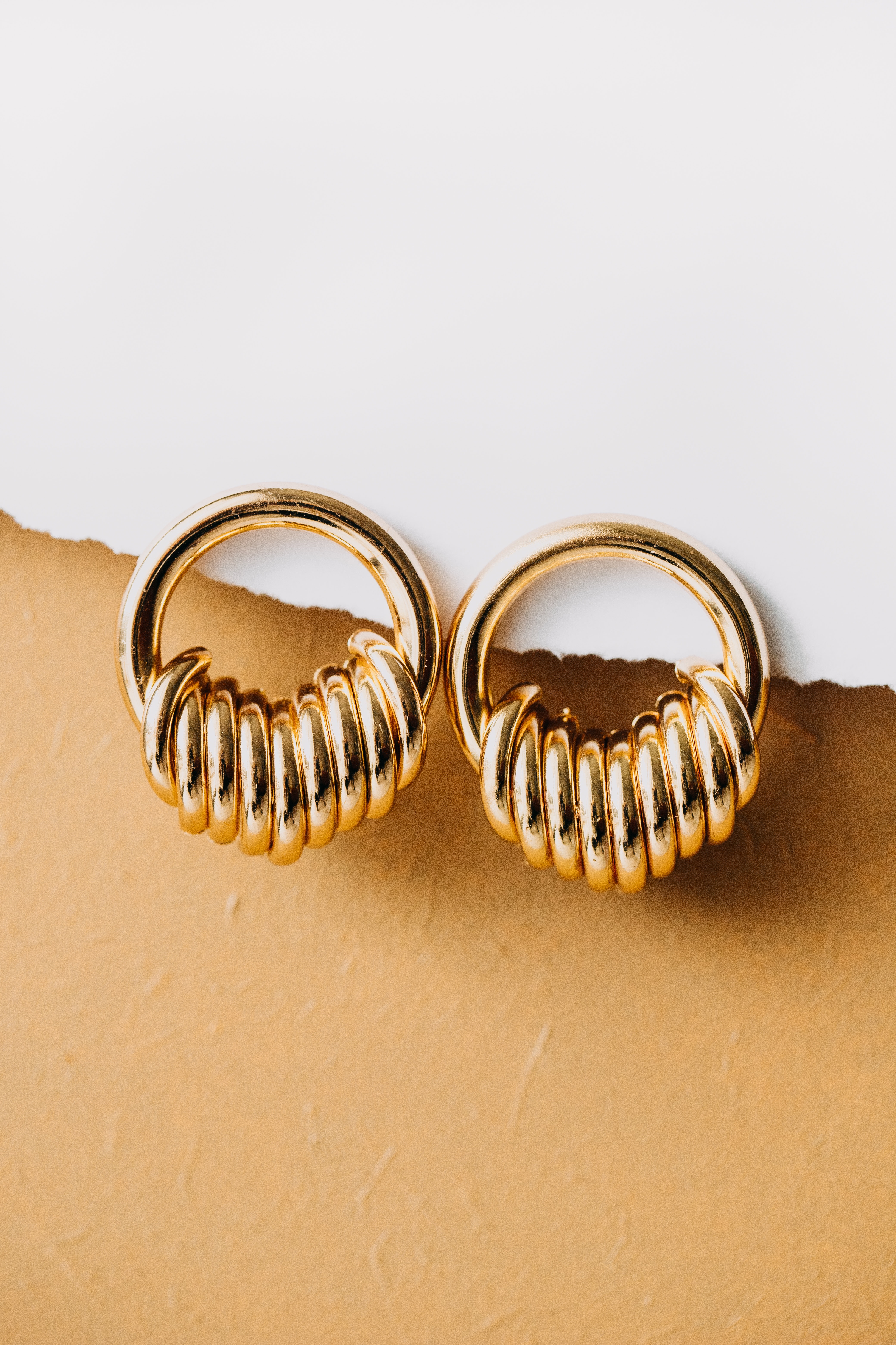 Verja Pua Earrings - 9.4 GRAMS. $820.25 thumbnail