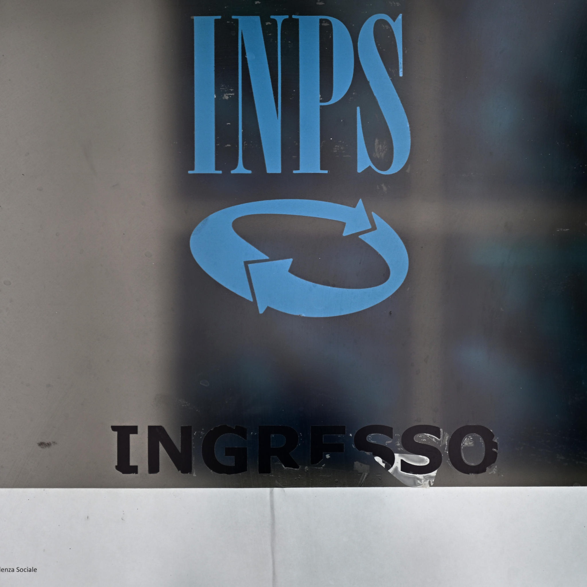 Pensioni, Tfr trasformato in rendita: come funziona l’uscita anticipata a 64 anni  thumbnail