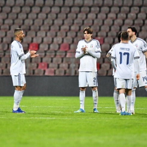 Disastro Italia, Nazionale ancora fuori dai Mondiali. I danni economici e sociali thumbnail