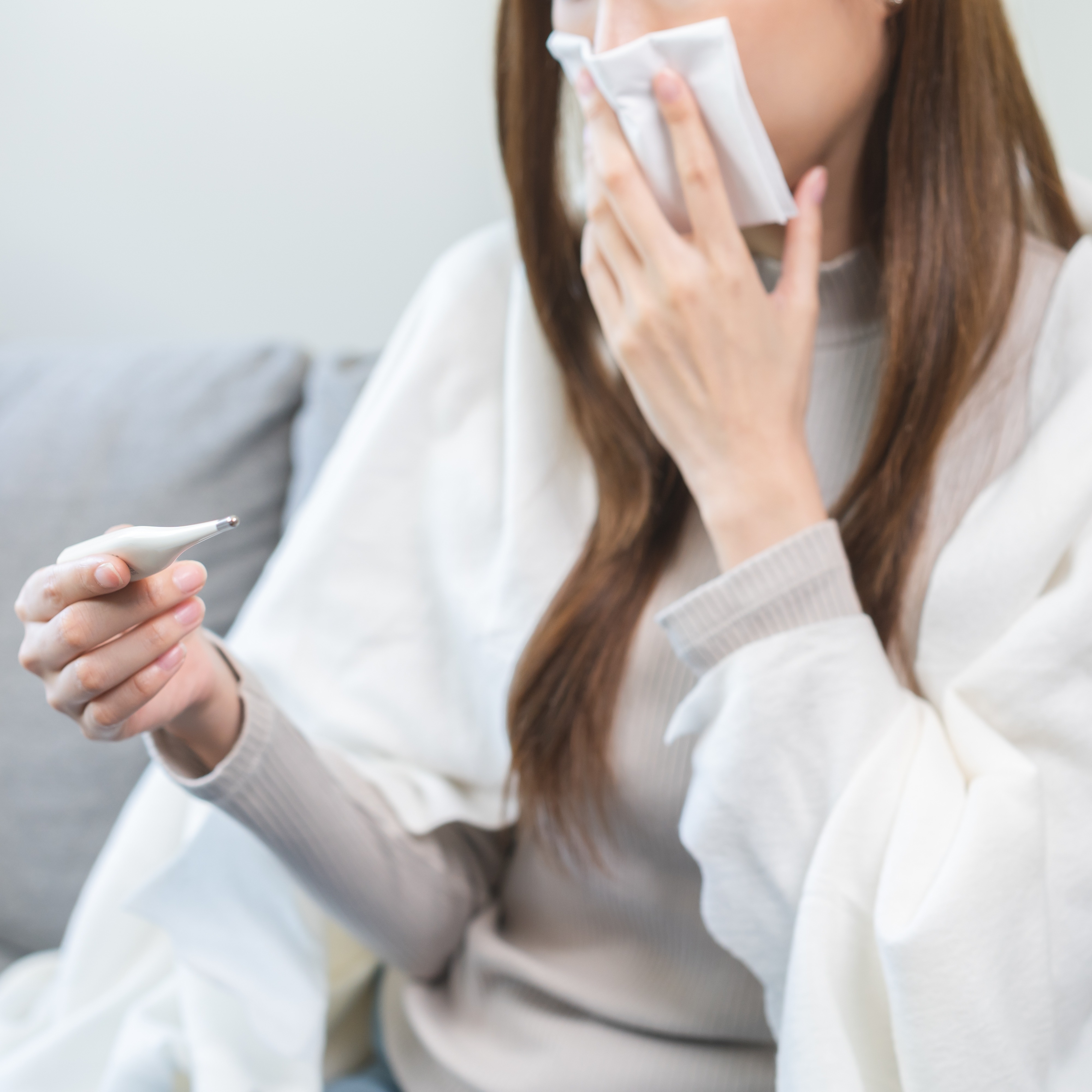 Influenza, 5 milioni di italiani senza medico famiglia: rischio caos  nei pronto soccorso thumbnail