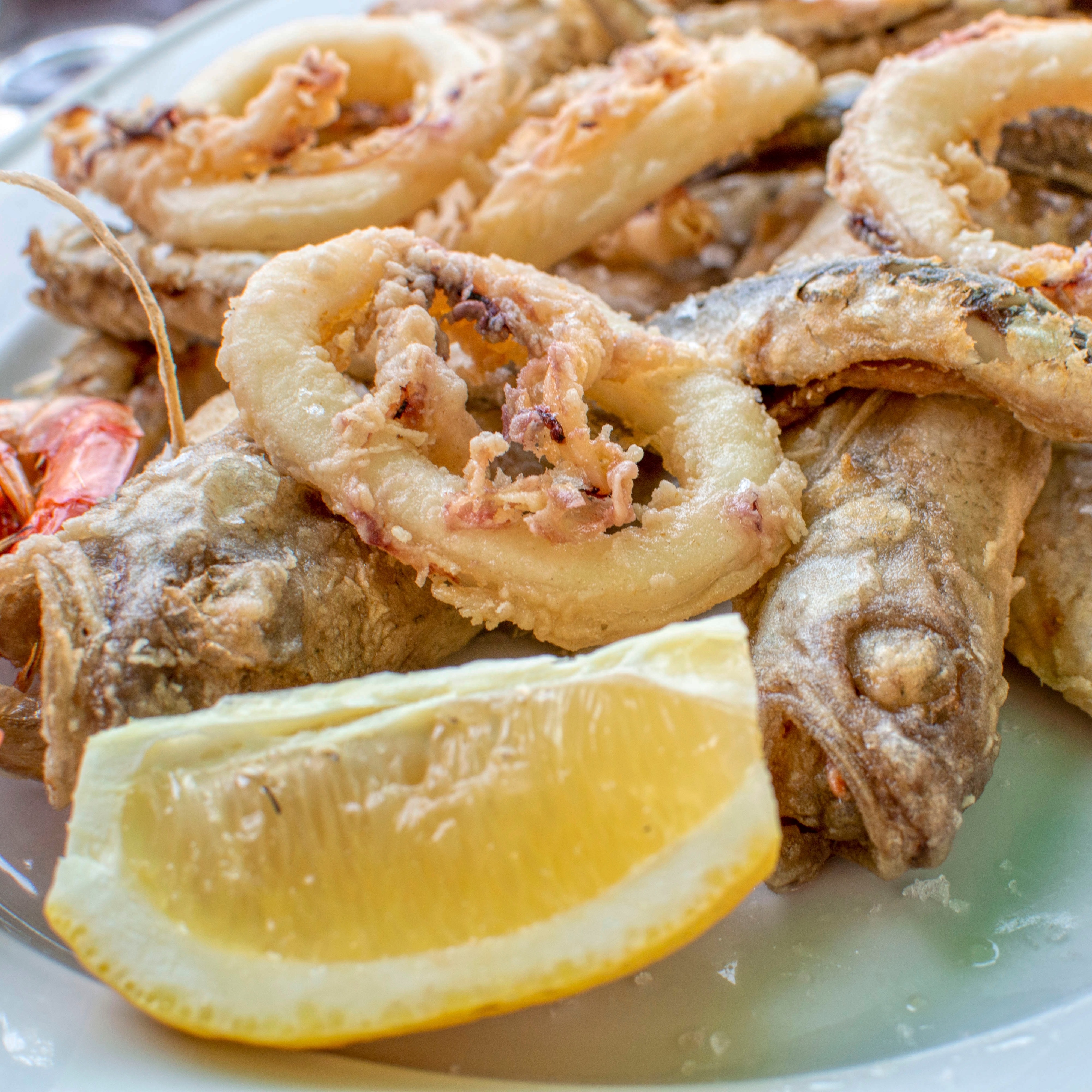 Farmaco alla cannabis batte il mal di schiena cronico thumbnail