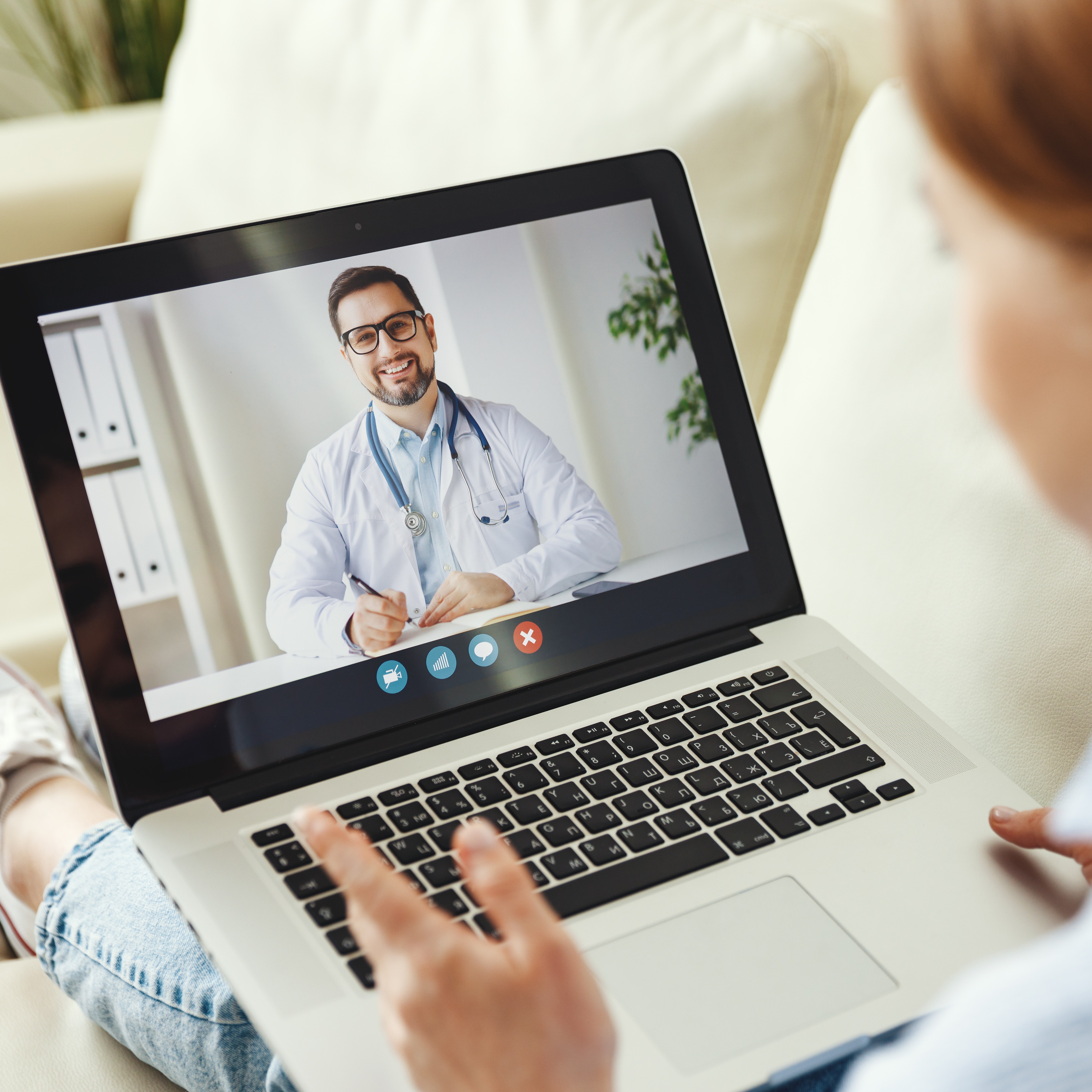 Certificato di malattia anche senza visita, la novità del Ddl semplificazioni thumbnail