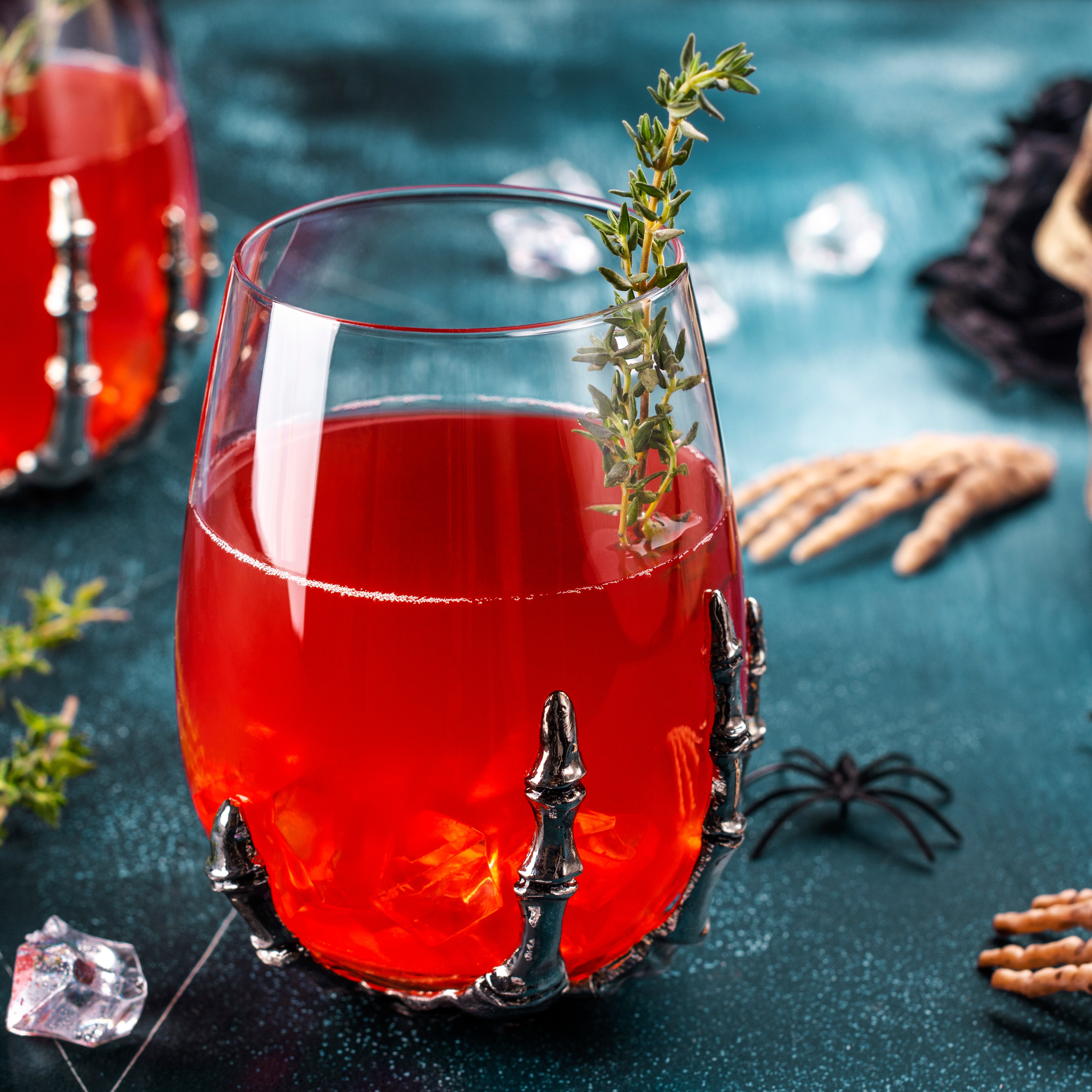 Halloween, idee fai da te per decorare gli abiti e la casa. Con pochi soldi e tanta creatività thumbnail