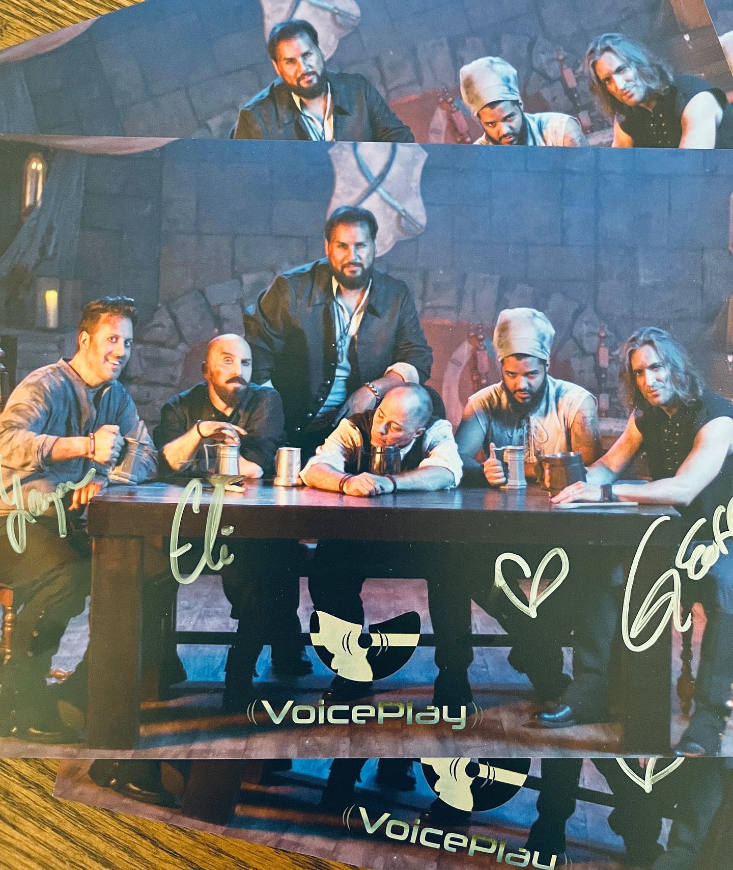 Freshly signed drunken photos are now available at http://merch.thevoiceplay.com Come and get ‘em you scallawags. #linki