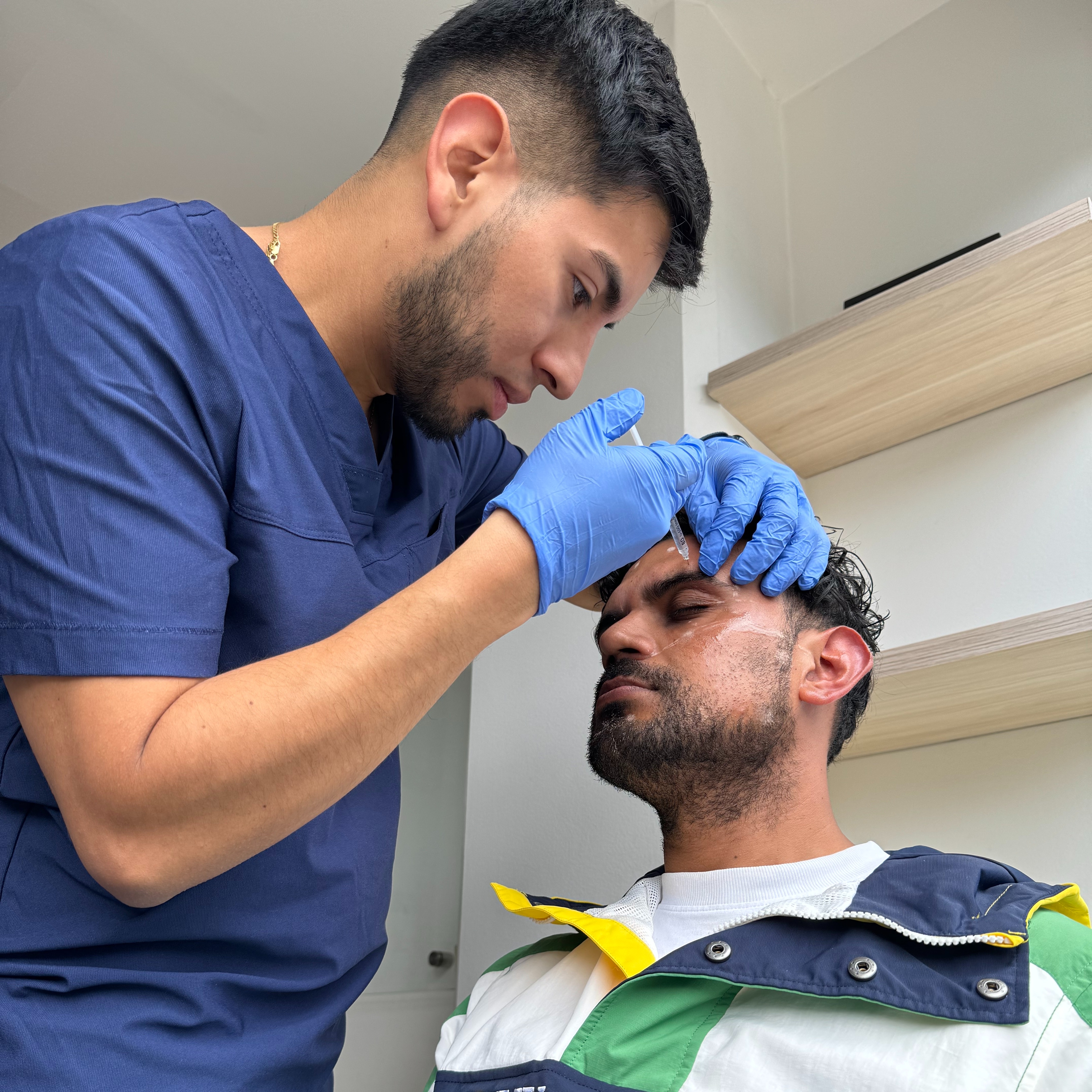 TOXINA BOTULÍNICA thumbnail