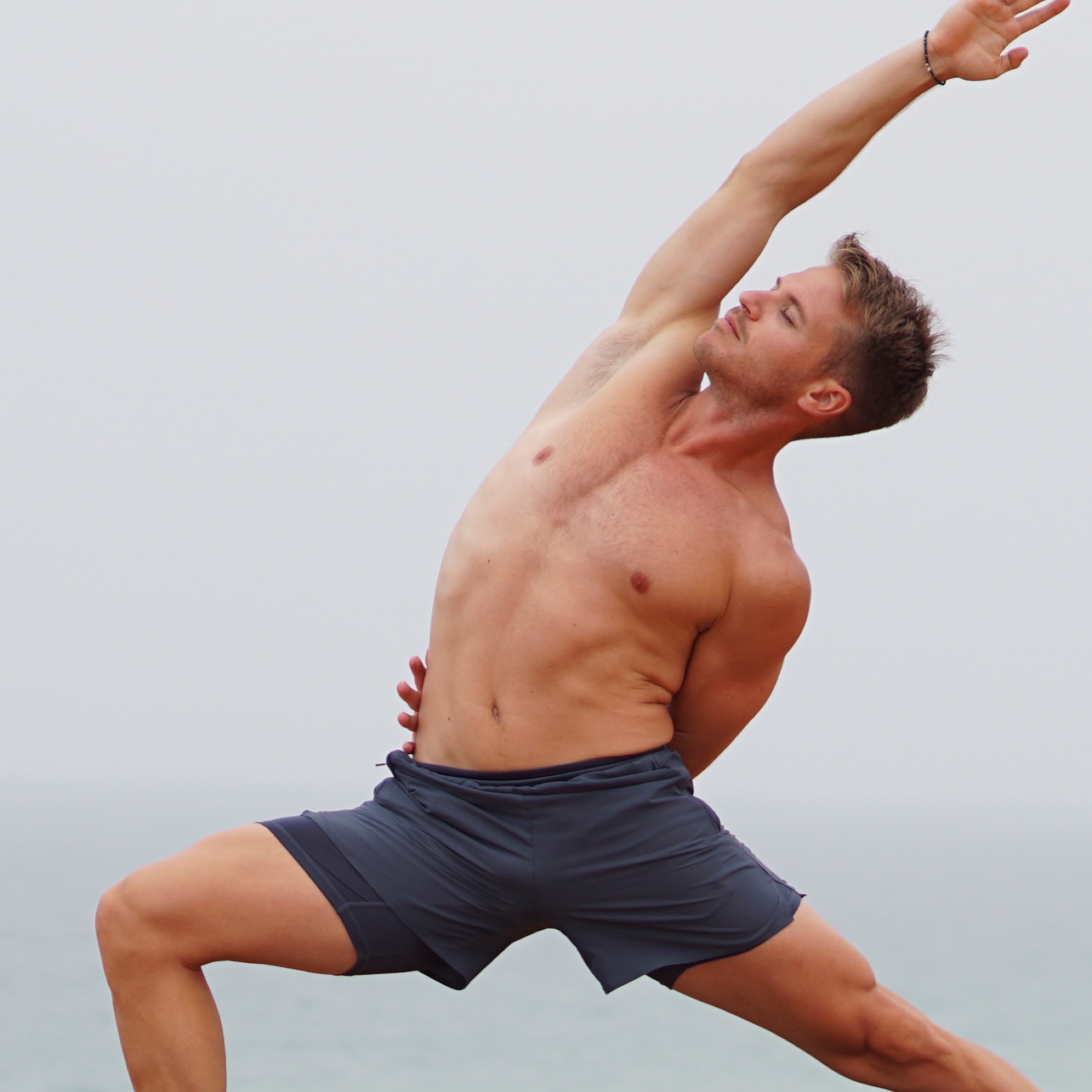 YOGA ONLINE - 7 DAY FREE TRIAL thumbnail