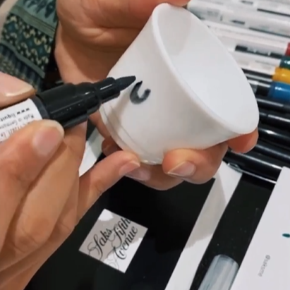 Live activation (Saks Fith Avenue) thumbnail