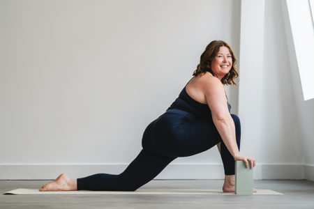 Friday/Monday Yin & Restore 6 CLASS PACK (6 classes / 90 days £12 a class) IN PERSON thumbnail
