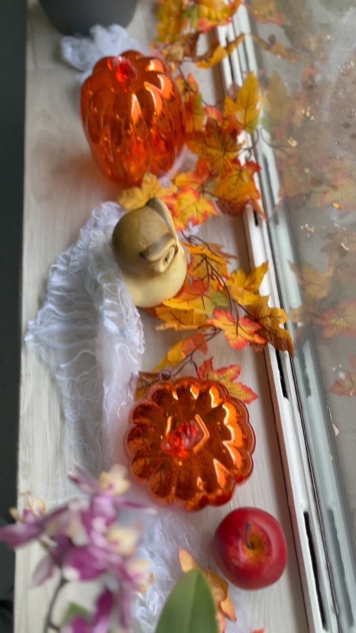 🍂 Осень наступила – время обновить образ! 🍂

С приходом осени природа меняет краски, а значит, это отличный повод обнови