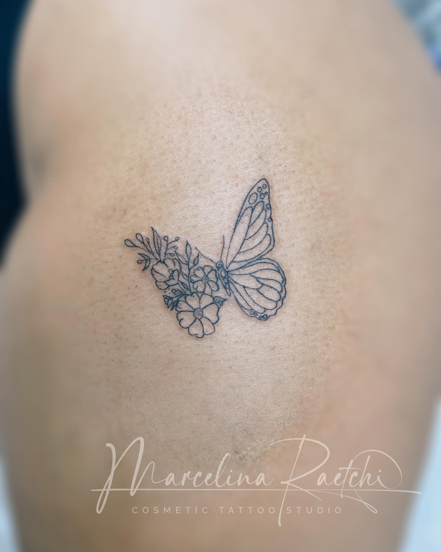 #tinytattoo #finelinetattoo #charlottenc #marcelinaraetchipmu #clttinytattoo #cltbeauty #cltnails #cltlashes #balancedbe