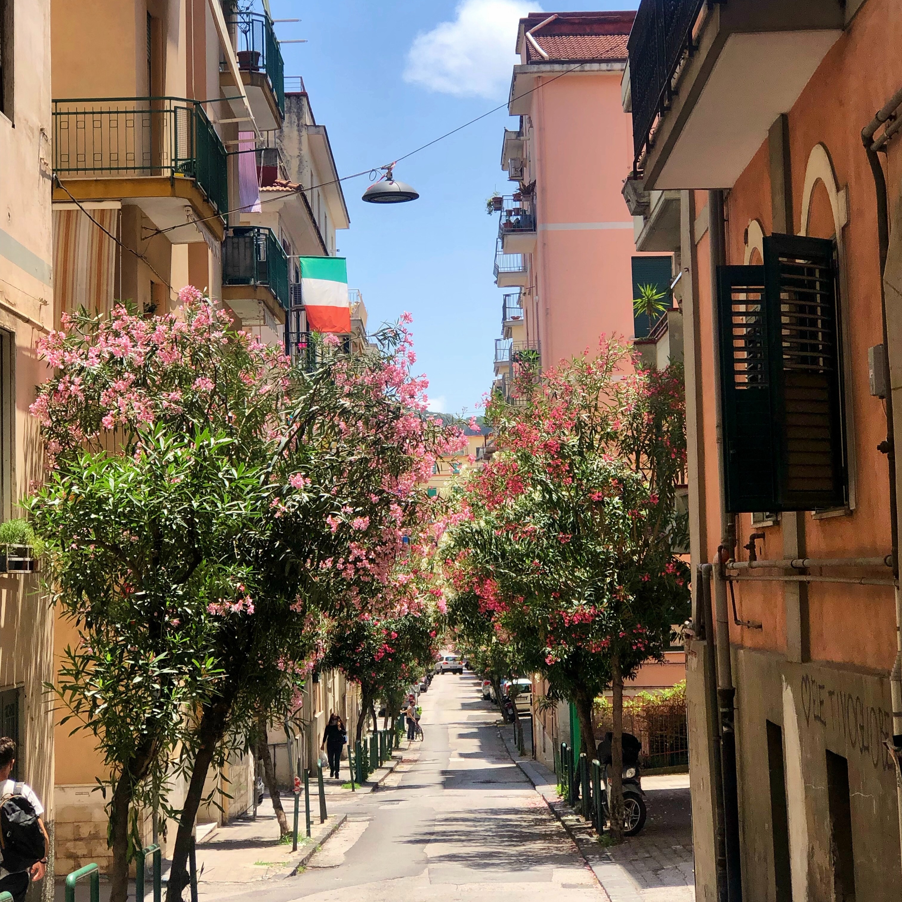 Deep dive into your why for moving to Italy 🇮🇹 thumbnail