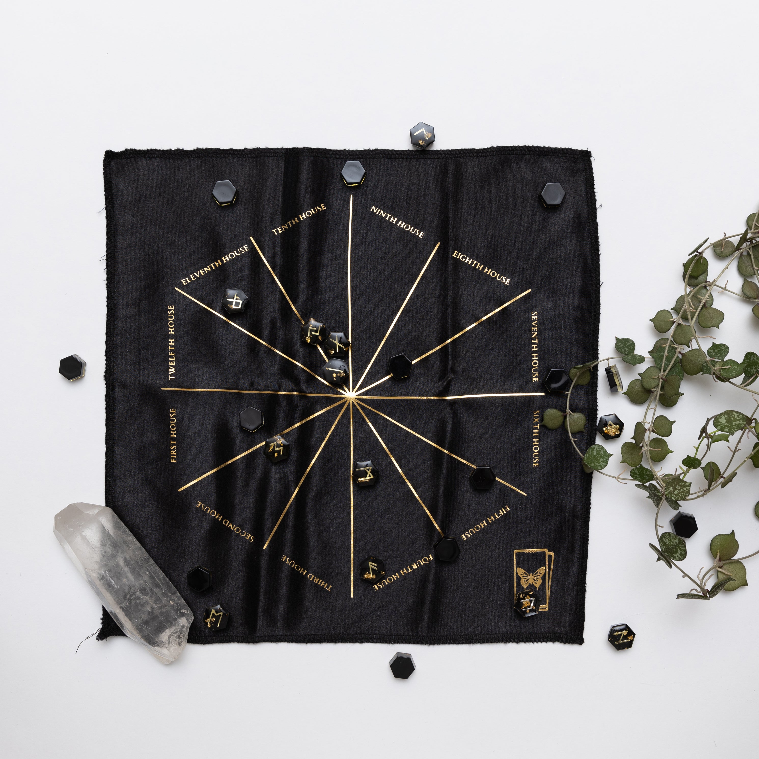 Rune Set + Cloth thumbnail
