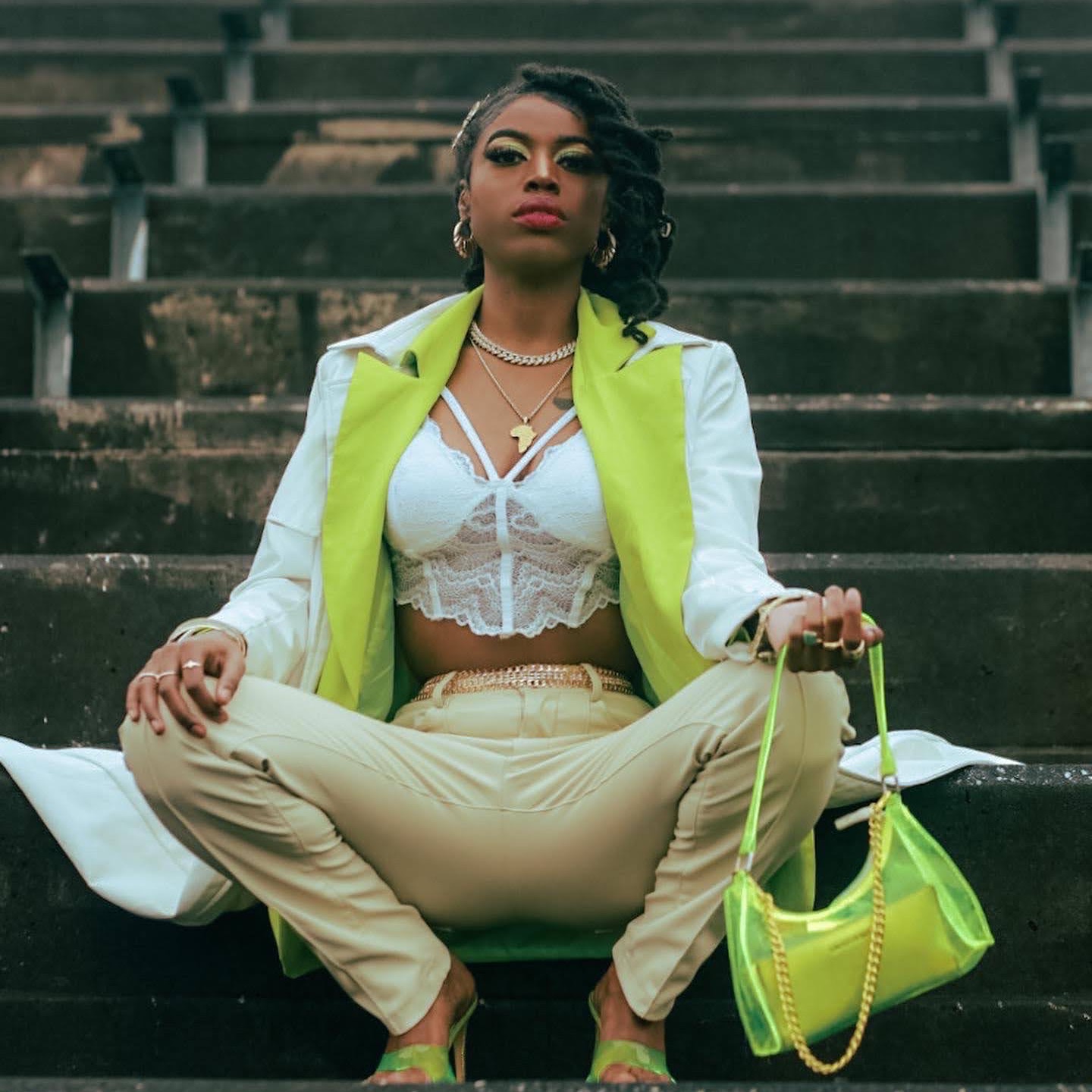 LIKE, COMMENT, SHARE this video! thumbnail