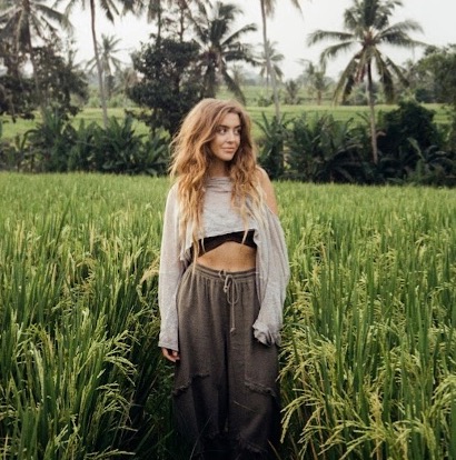 SNUG Brandwear (JAMYLEIN 10%) thumbnail