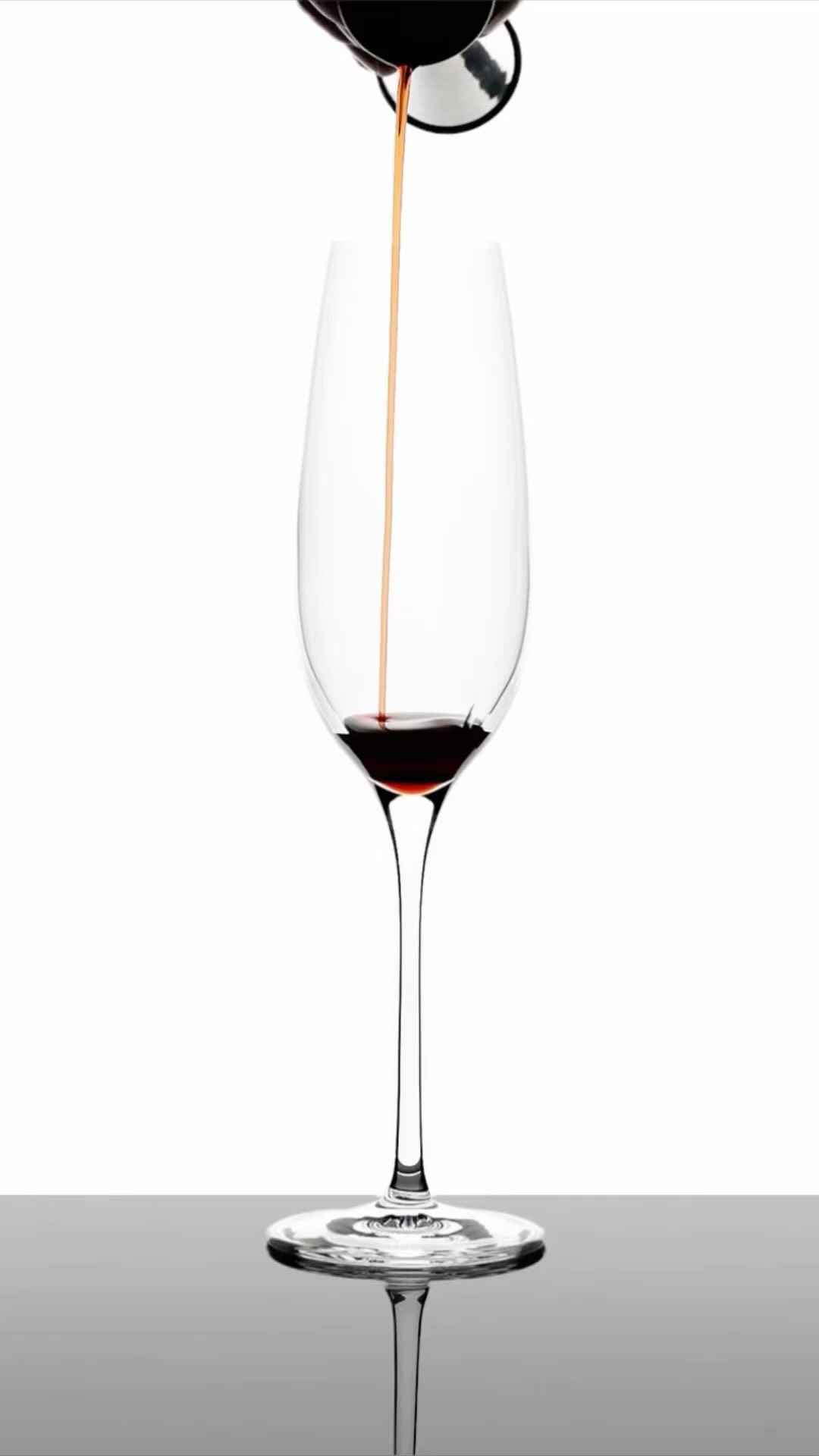 This is one of my favorite cocktails when hosting a group of people. They are super fast to make, don’t require ice, and