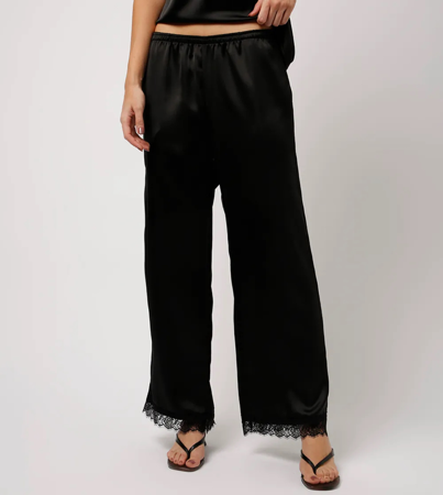 Calça preta com renda — cod consultora 🏷️ BINUNESS thumbnail
