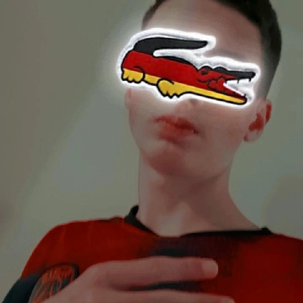 BioSite profile picture for @decks