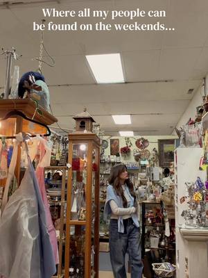 Are you my people?! Get in! We are going antiquing! 🚗 not sure why it didn’t tag the sound: @JENNA 💗 bariatric bestie 