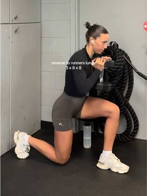 another day, another dumbbell only lower body workout for nice legs! all you need is one dumbbell 🖤 wearing @Oner Active