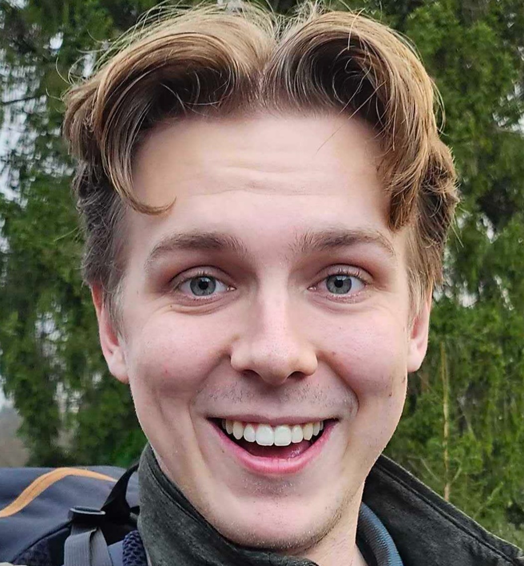 Follow Daniel on Instagram thumbnail