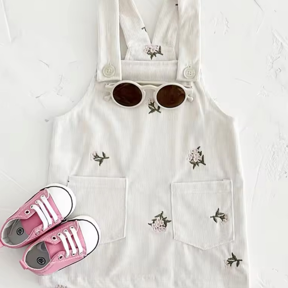 Vestido branco  thumbnail