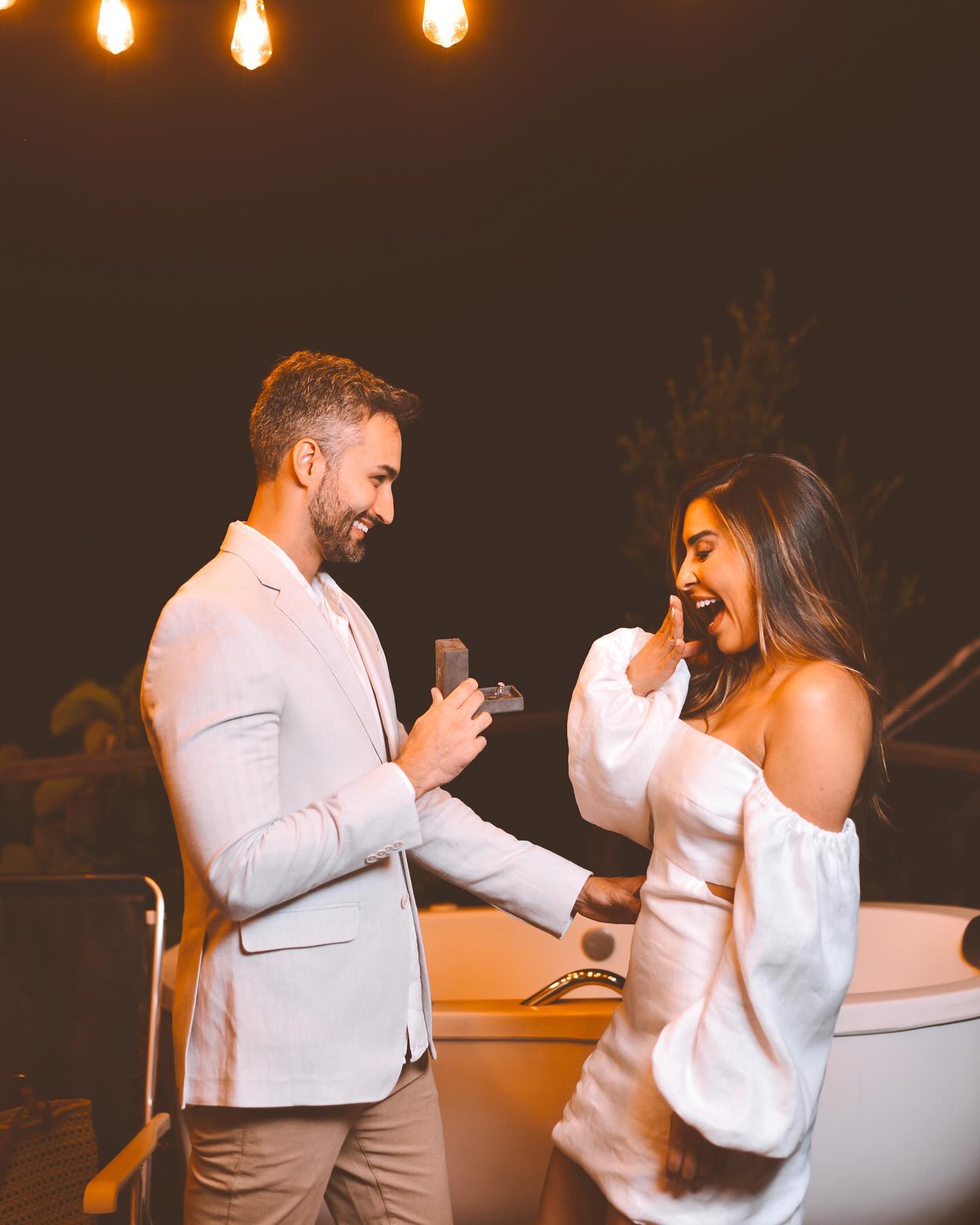 De 0 a 10 qual é a chance de você ser pedida em casamento esse ano? 

Marca o @ nos comentários