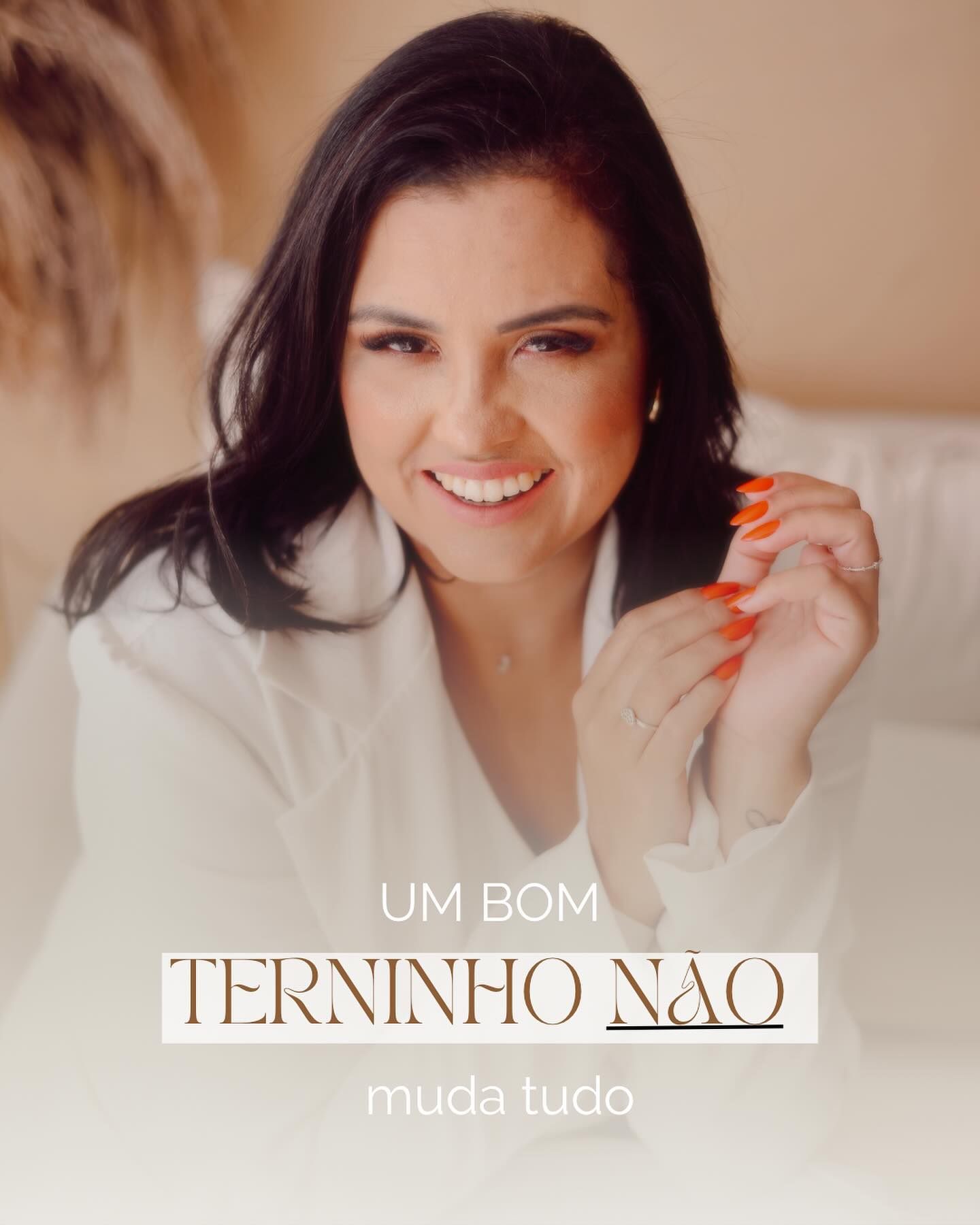 Lamento te dizer, mas; um excelente look, não vai sozinho, transmitir a autoridade ou te reposicionar como você quer! 


