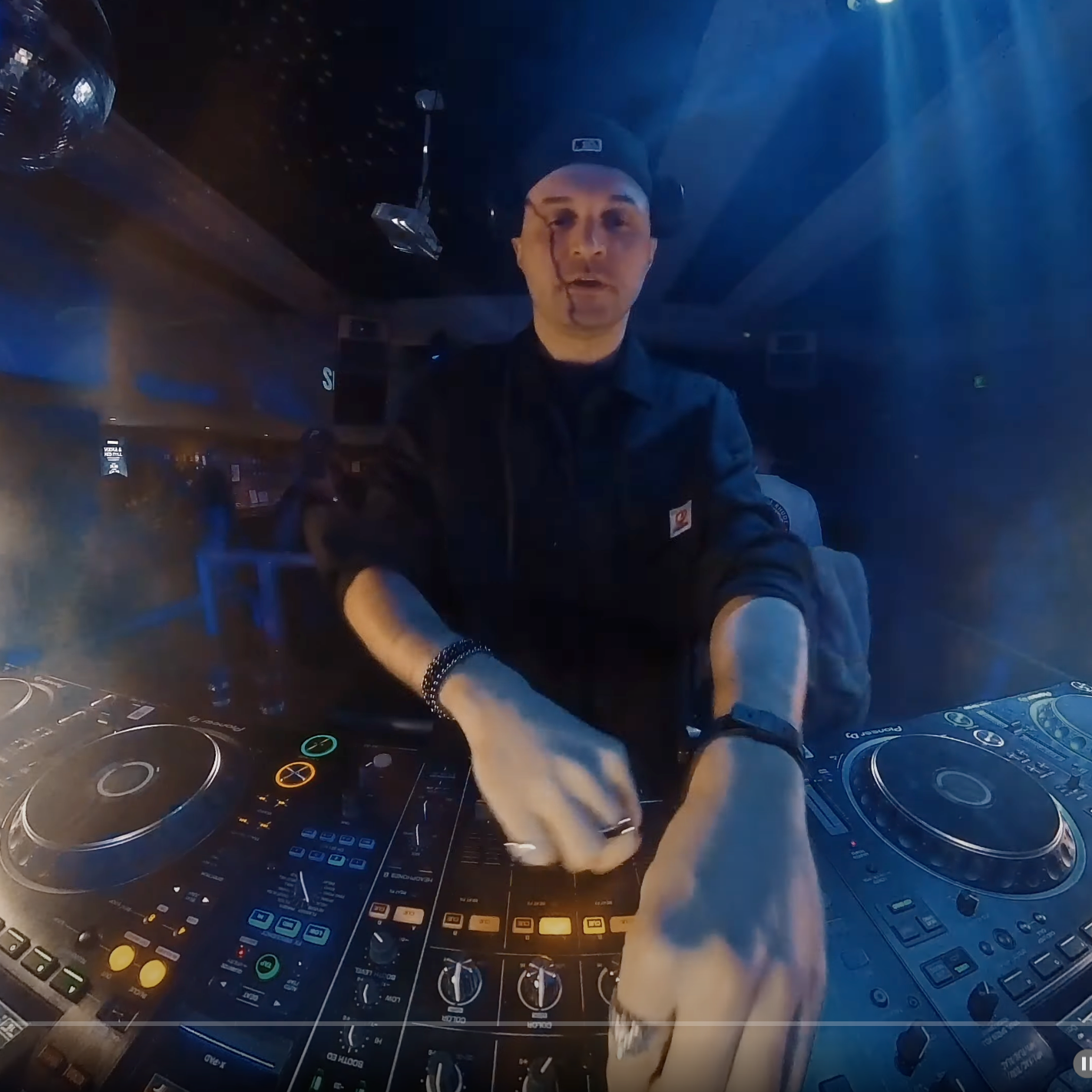 DJ set at Basing House London - Analog 360 thumbnail