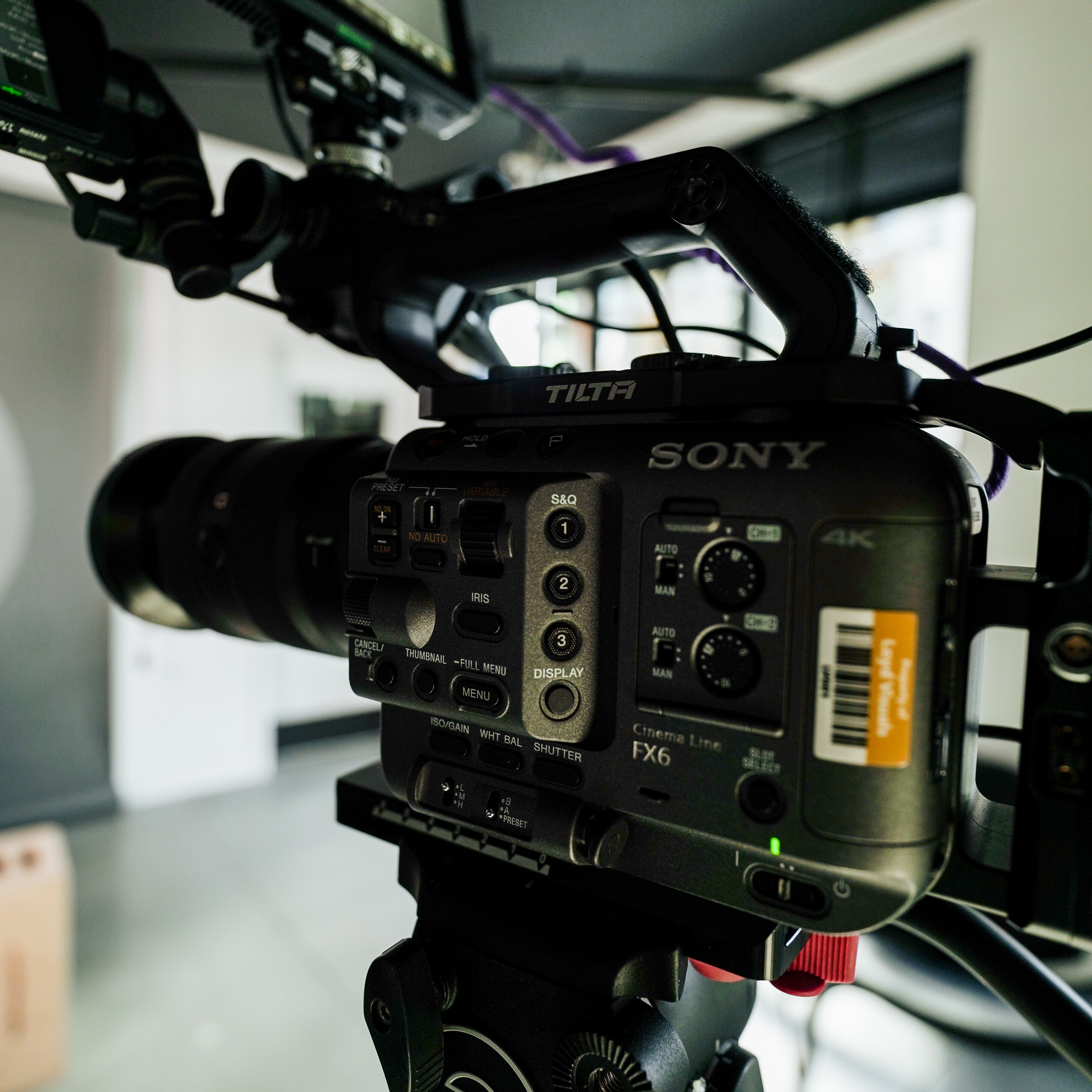 Rent Photo/Video Equipment thumbnail