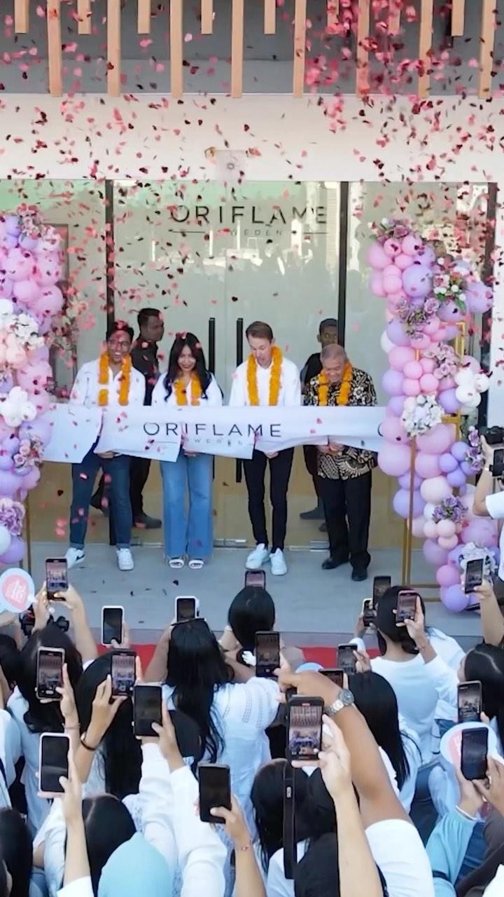 Sebuah bangunan yang akan jadi saksi banyak 💎 bertumbuhh 🙏🤗🥰 

Yang mau diajakin tumbuh bareng sini2 merapaaaatt!! Yang 