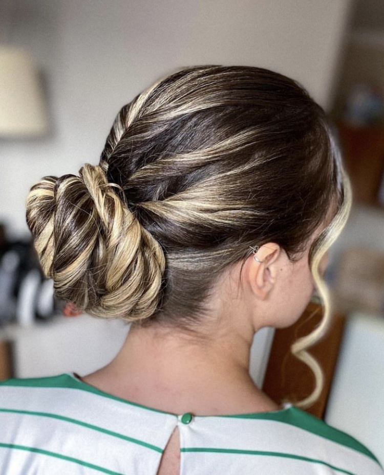 Agendamento - Maquiagem/ Penteado Social thumbnail
