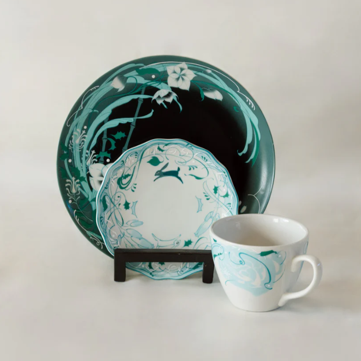 BAIYUPAN - KUTANI WARE thumbnail