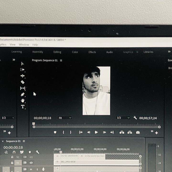 We at Apple Podcast! thumbnail