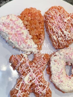 super cute valentine treats 😘💌 • • • • #valentinesday #valentinesdayideas #valentinesdaydessert #valentinesdayrecipe #va