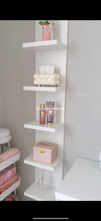 Torre de prateleira thumbnail