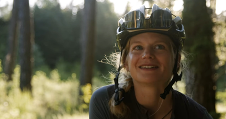 Fahrerlager: Portrait / Specialized thumbnail