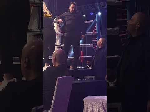 Reis İbrahim Murat Gündüz kickboks maçında... - SafeShare thumbnail