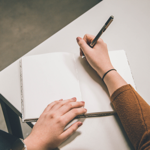 medium (textos autorais) thumbnail