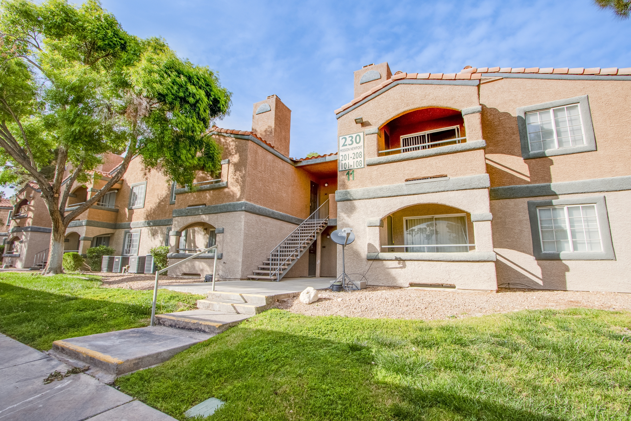 230 Mission Newport Ln, APT 203 - SOLD! thumbnail