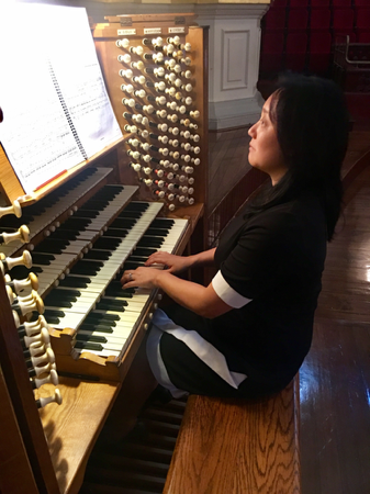 Incorporating eyetracking technology into virtual pipe organ performance. Grace Chan & NPD Costa, Max Planck Institute Empirical Aesthetics FRANKFURT thumbnail