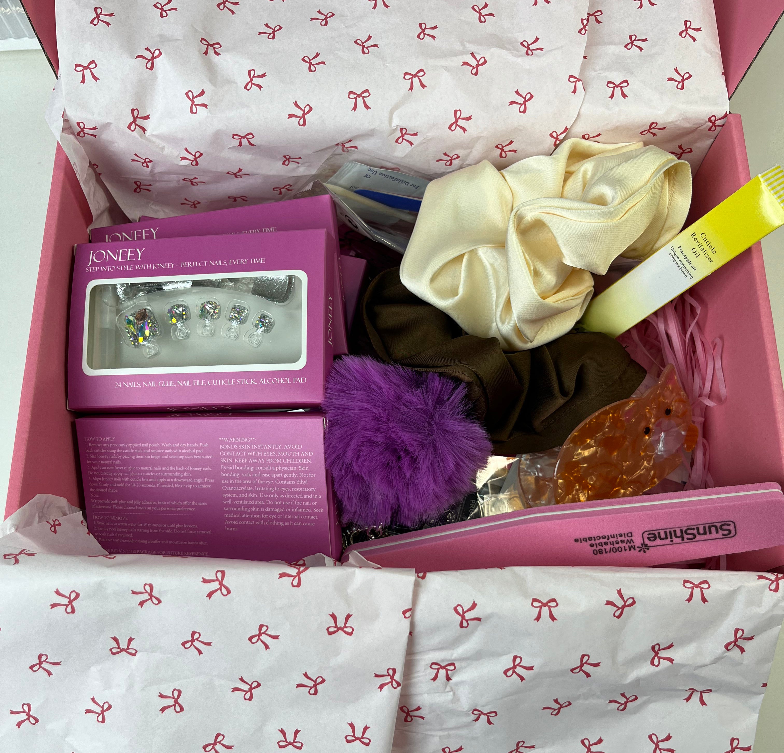 Upgraded Gift Box + Freebies thumbnail