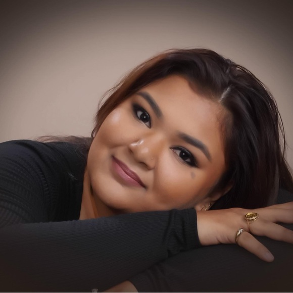 Trinity's Closet thumbnail