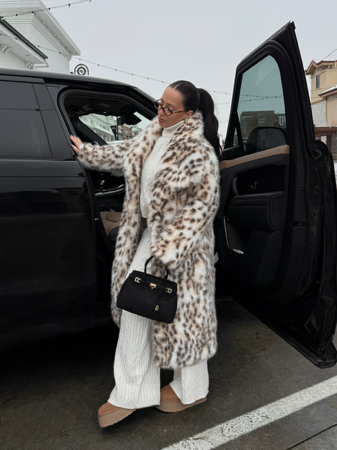 FASHION FAVS thumbnail